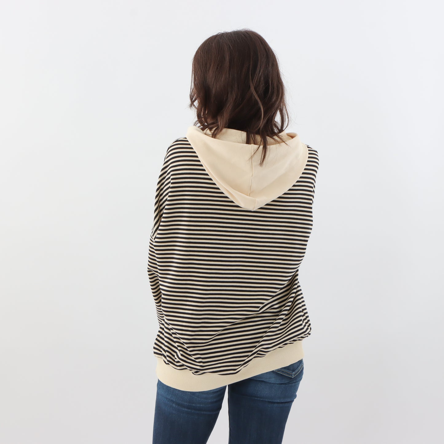 Striped hoodie for owners